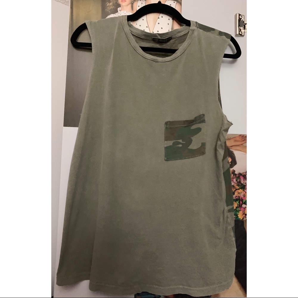 TRULY MADLY DEEPLY Pocket tank